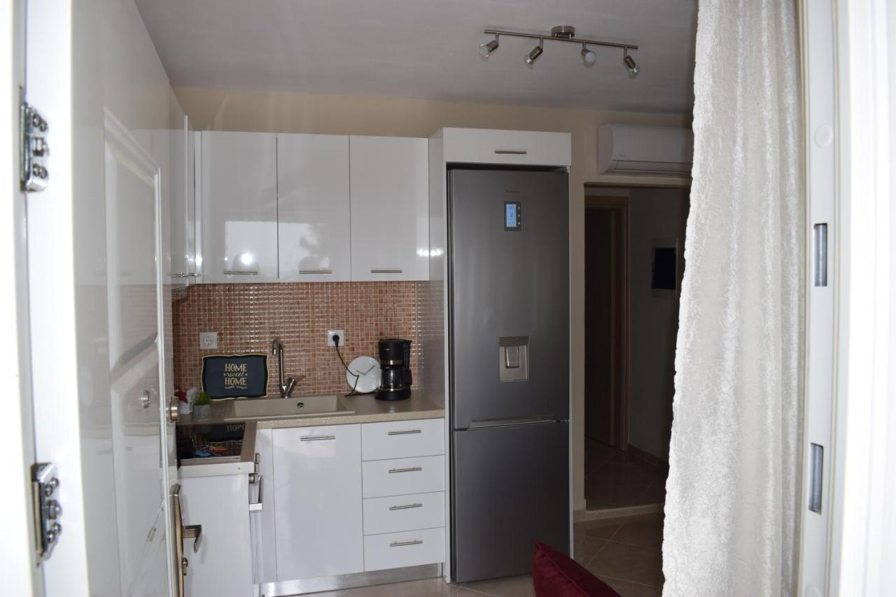 Akti Alegra Apartment II Nikíti Eksteriør bilde